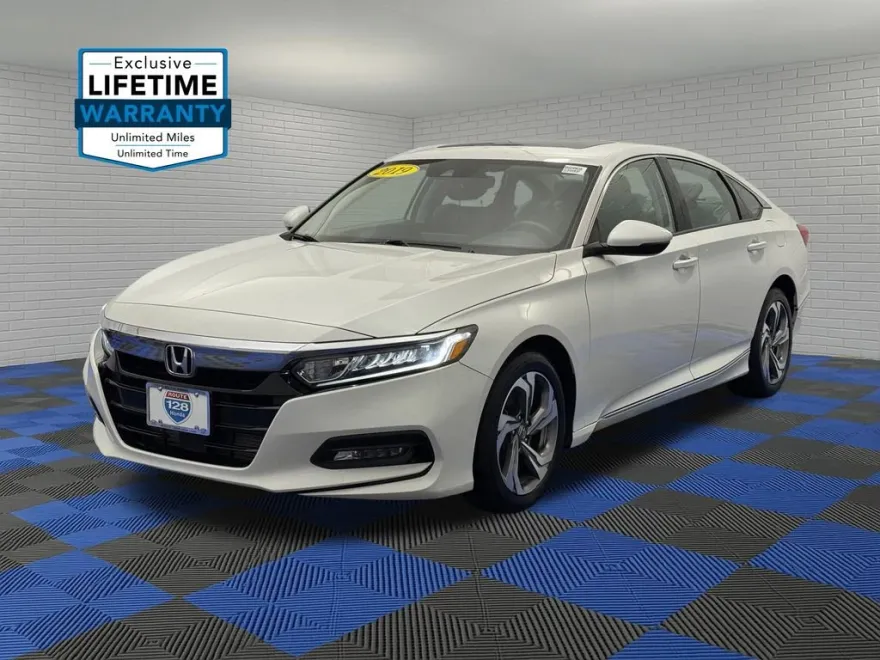 2019 Honda Accord EX-L 1.5T photo 1