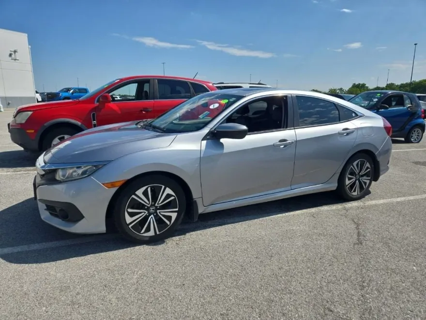 2017 Honda Civic EX-L photo 1