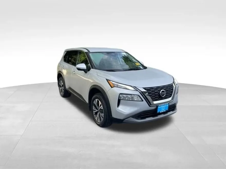 2021 Nissan Rogue SV photo 1