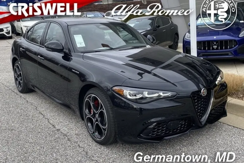 2025 Alfa Romeo Giulia SPRINT photo 1