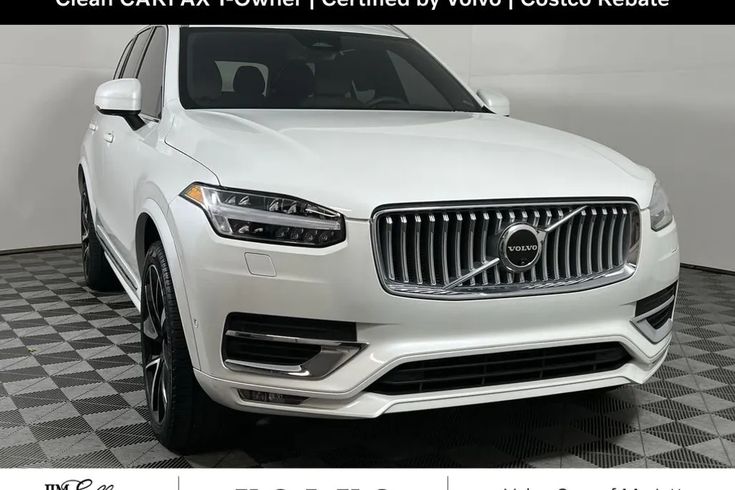 2024 Volvo XC90 Plus photo 1