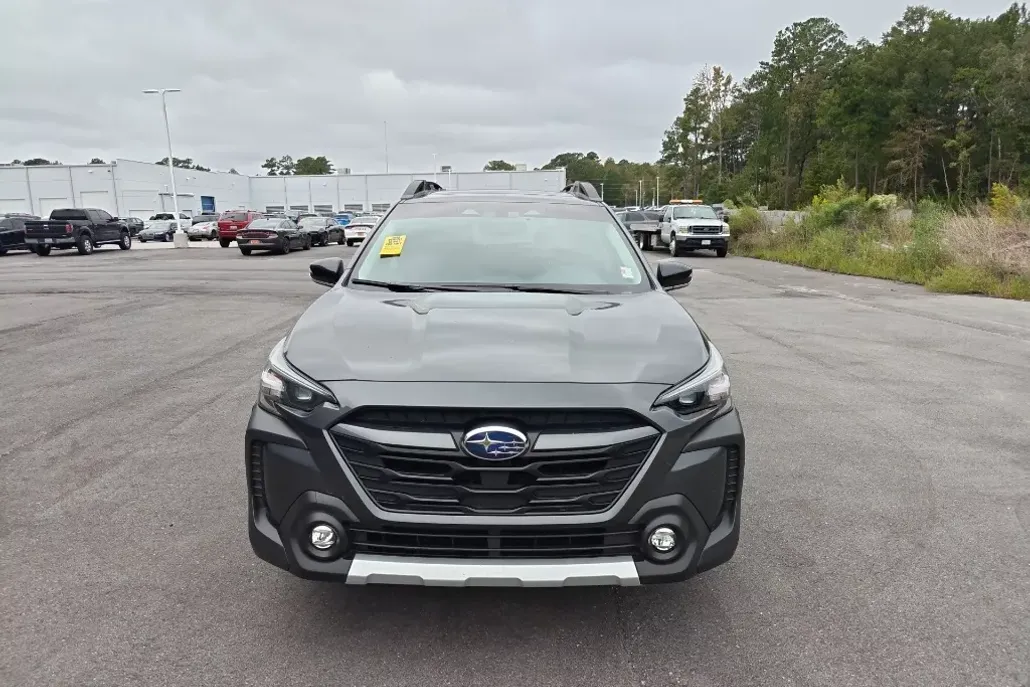 2024 Subaru Outback Limited photo 1