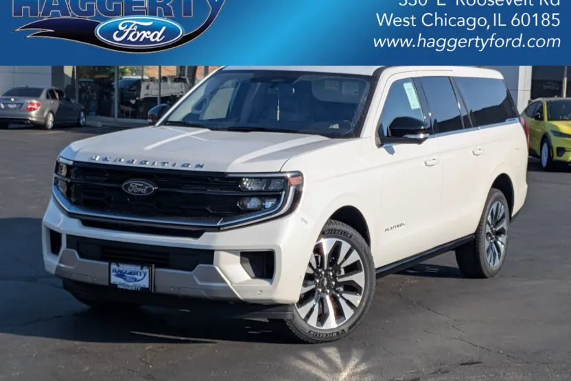 2025 Ford Expedition MAX Platinum photo 1