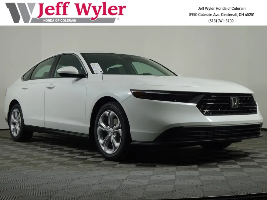 2025 Honda Accord LX photo 1