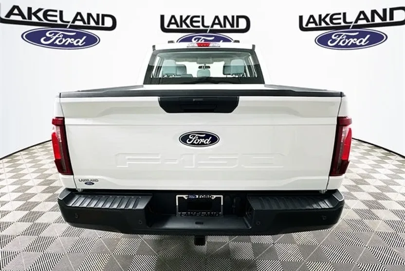 2025 Ford F-150 XL photo 1