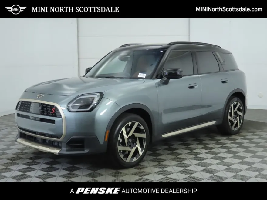 2025 Mini Countryman S ALL4 Iconic photo 1
