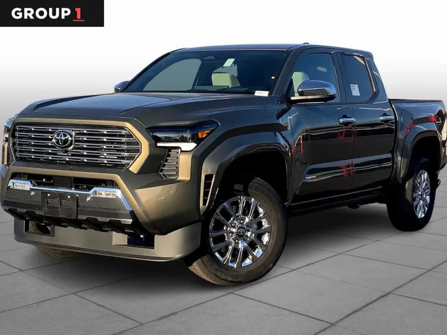 2025 Toyota Tacoma Limited photo 1