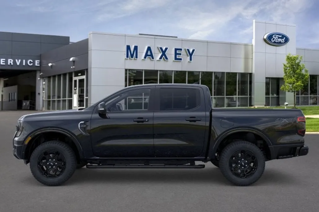 2025 Ford Ranger Lariat photo 1