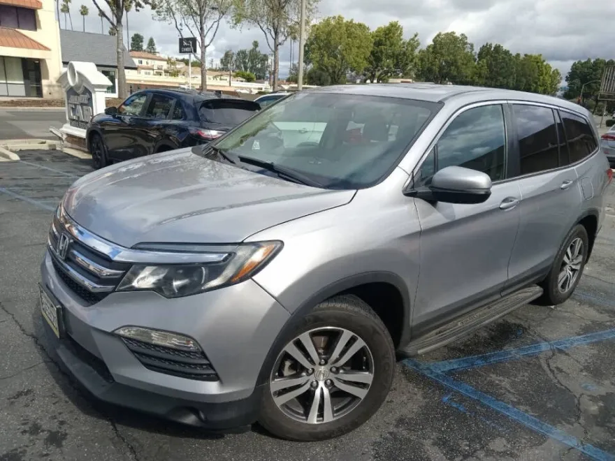 2016 Honda Pilot EX-L photo 1