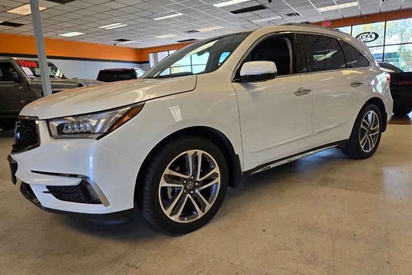 2018 Acura MDX SH-AWD Advance photo 1