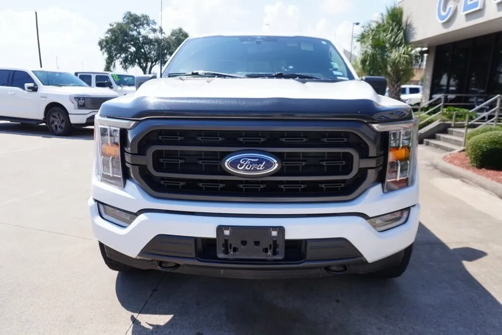 2023 Ford F-150 XLT photo 1