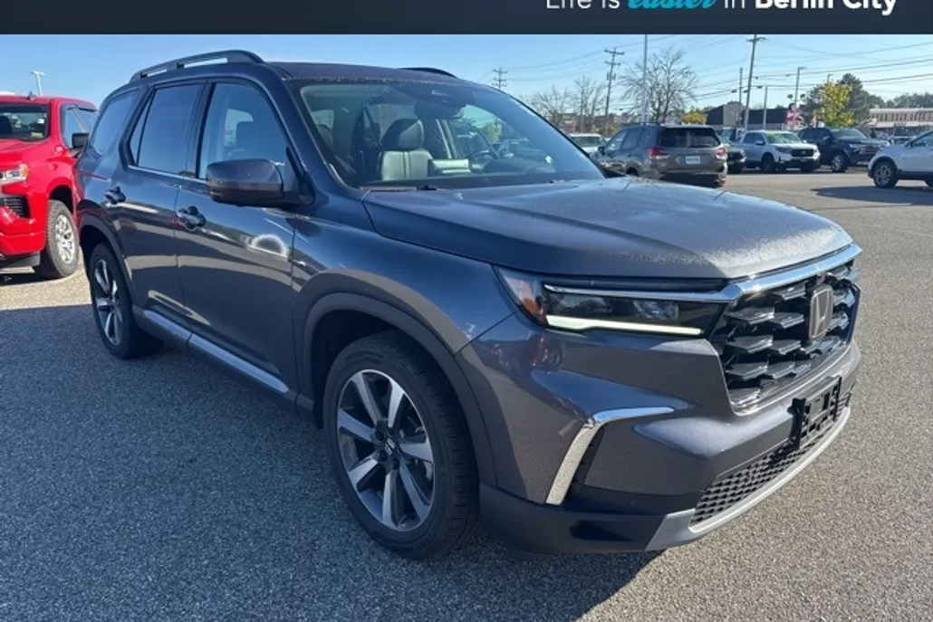 2023 Honda Pilot Elite photo 1