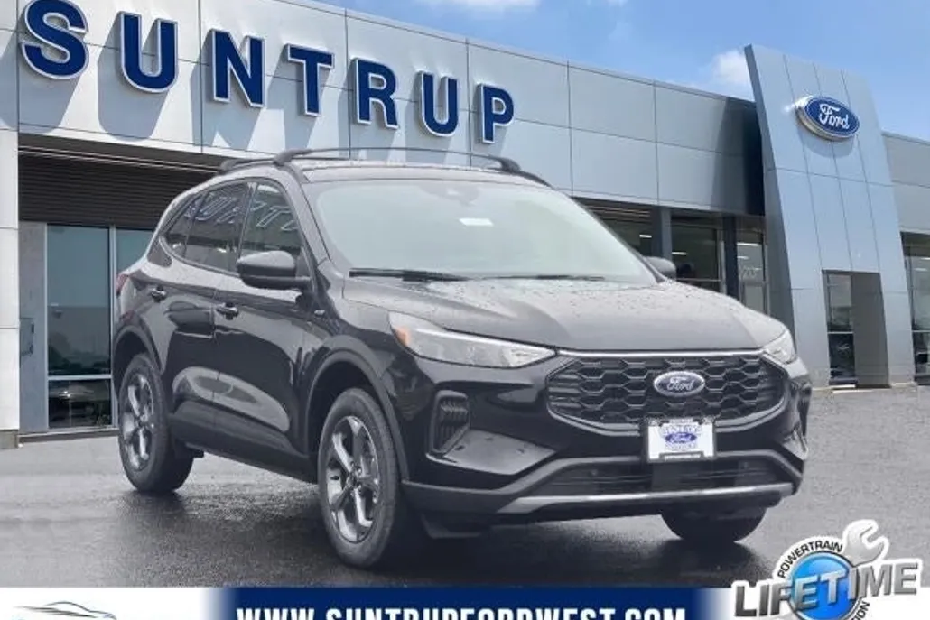 2025 Ford Escape ST-Line photo 1