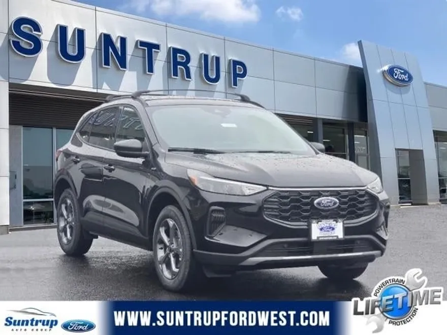 2025 Ford Escape ST-Line photo 1
