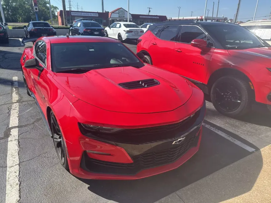 2019 Chevrolet Camaro 2SS photo 1