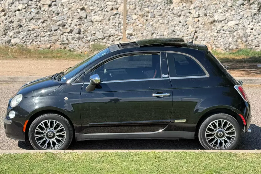 2013 Fiat 500 Lounge photo 1