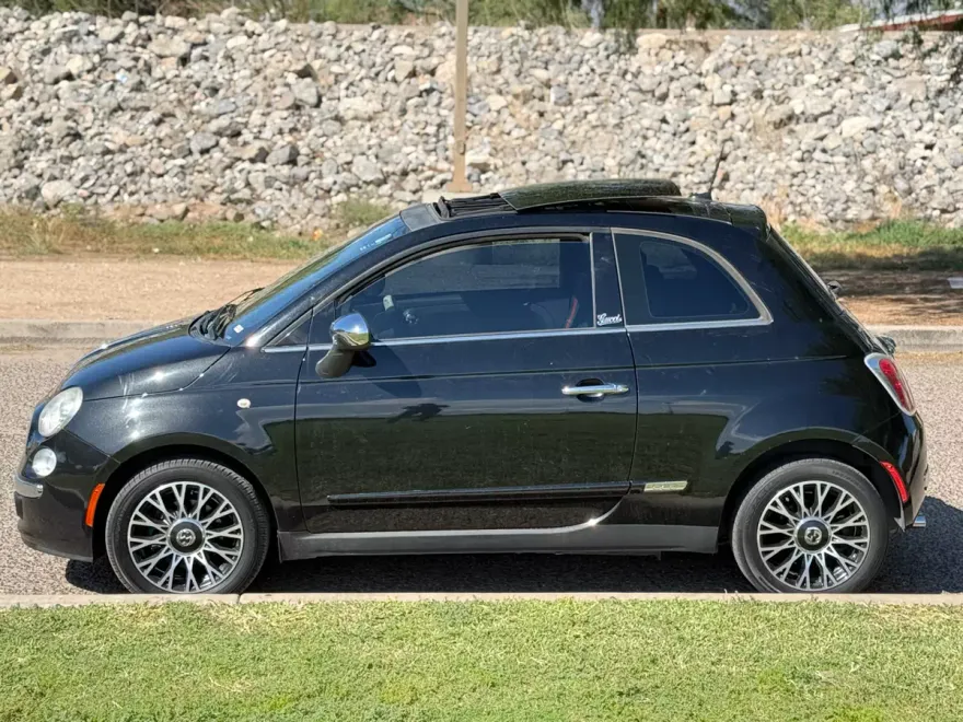 2013 Fiat 500 Lounge photo 1