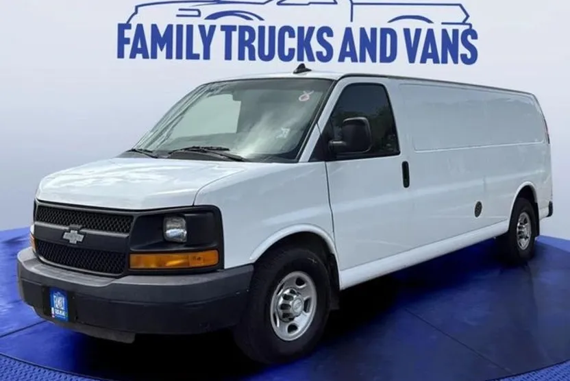 2014 Chevrolet Express Cargo 1500 photo 1