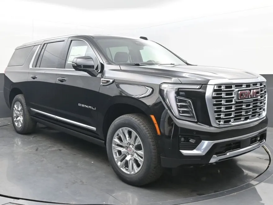 2025 Gmc Yukon XL Denali photo 1