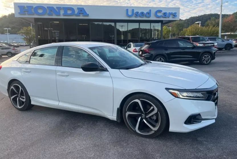 2022 Honda Accord Sport photo 1
