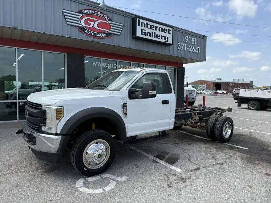 2018 Ford F-550 XL photo 1