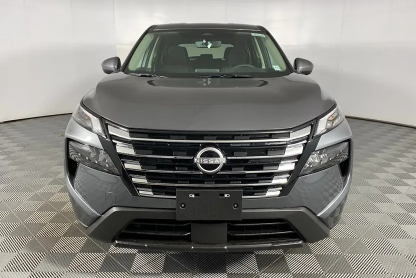 2026 Nissan Rogue SV photo 1