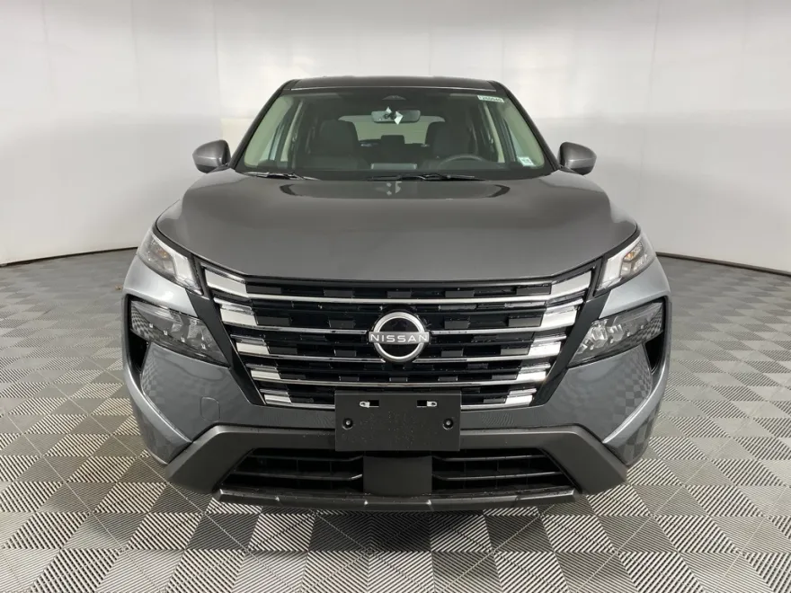 2026 Nissan Rogue SV photo 1