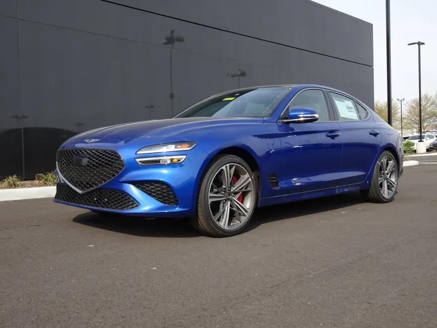 2025 Genesis G70 2.5T Sport Prestige photo 1