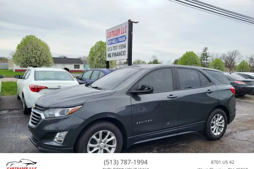 2021 Chevrolet Equinox LS photo 1
