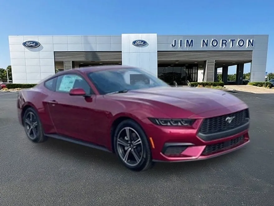 2025 Ford Mustang EcoBoost photo 1
