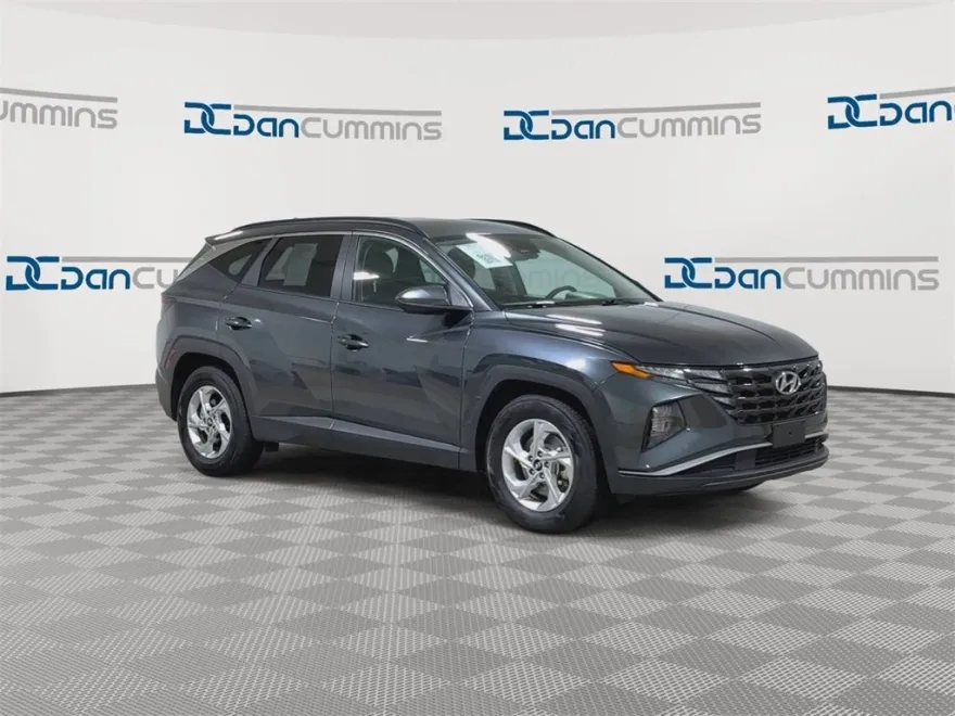 2024 Hyundai Tucson SEL photo 1