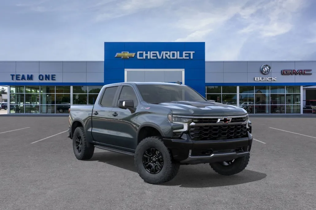 2025 Chevrolet Silverado 1500 ZR2 photo 1