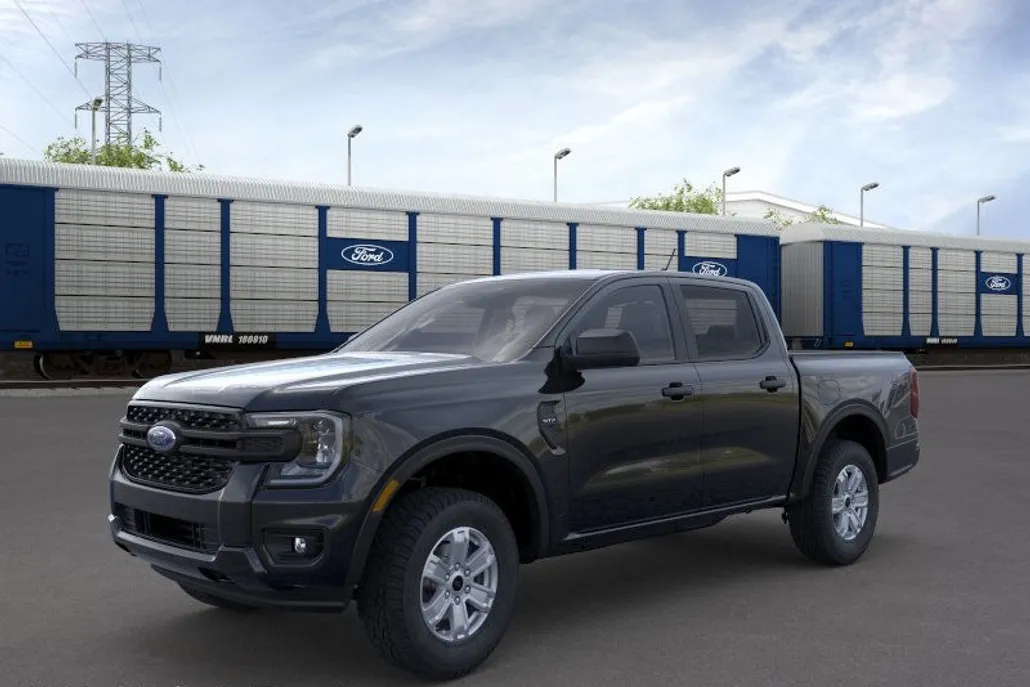 2025 Ford Ranger XL photo 1