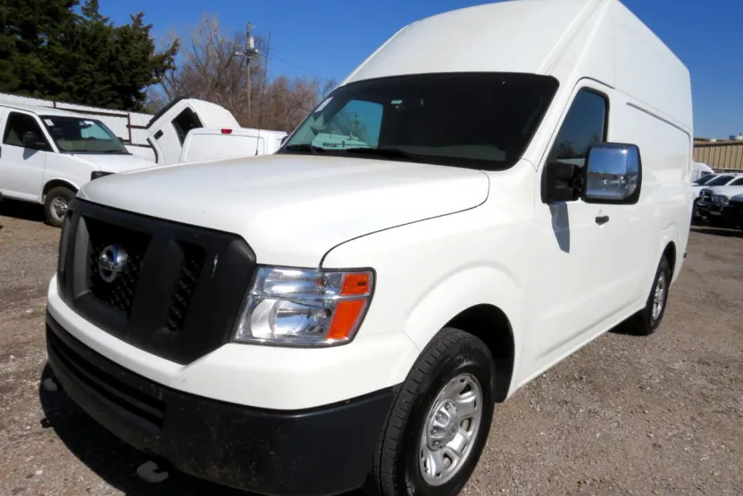 2017 Nissan NV photo 1