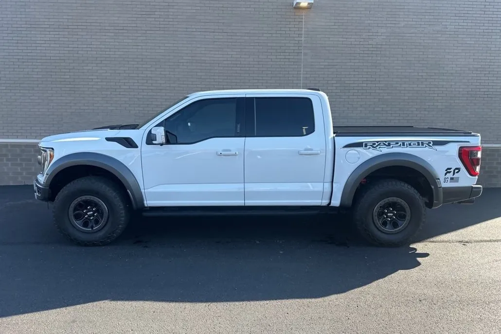 2023 Ford F-150 Raptor photo 1