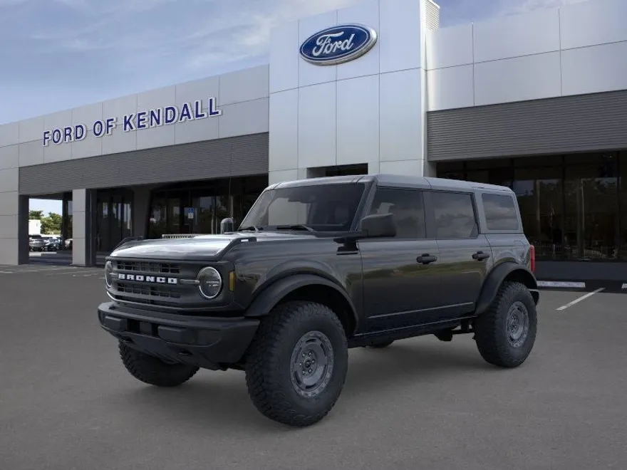 2025 Ford Bronco Base photo 1