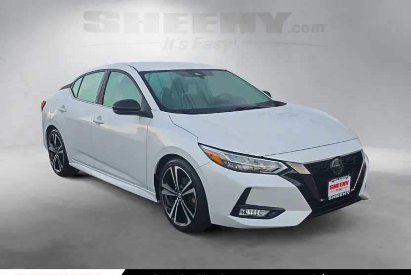 2020 Nissan Sentra SR photo 1