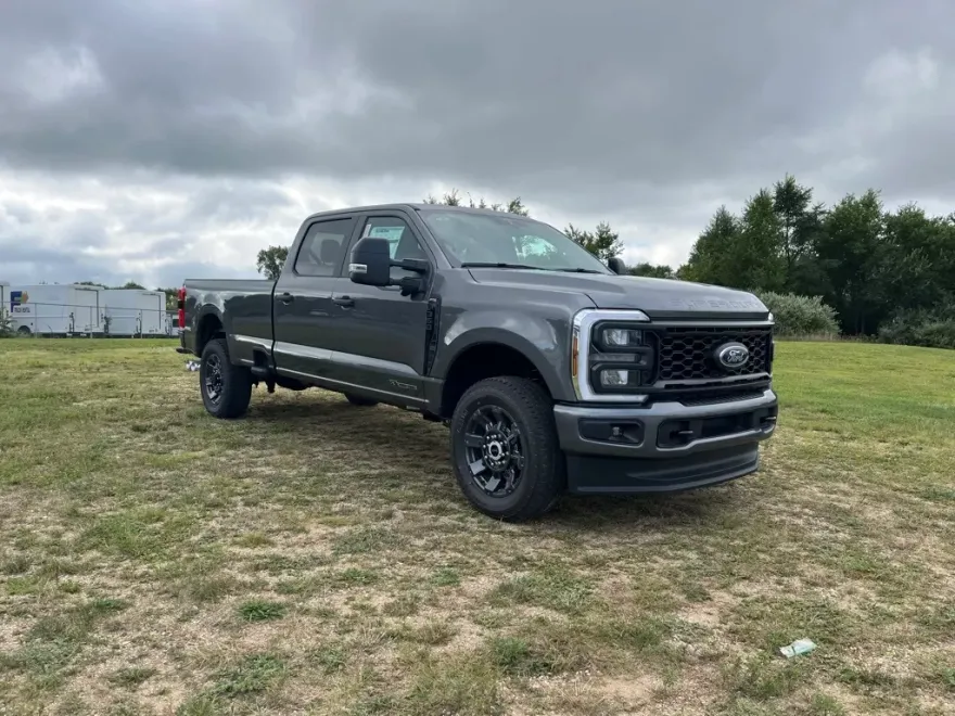 2026 Ford F-350 XL photo 1