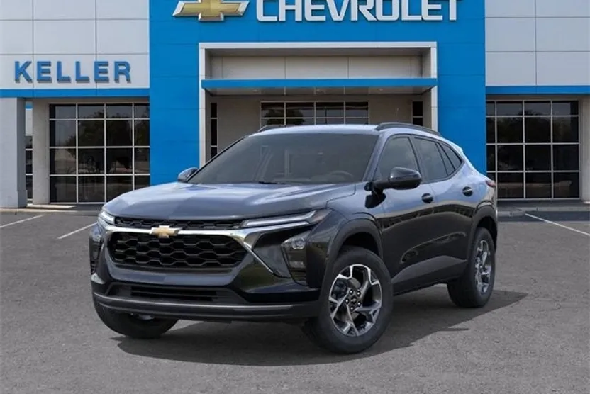 2026 Chevrolet Trax LT photo 1