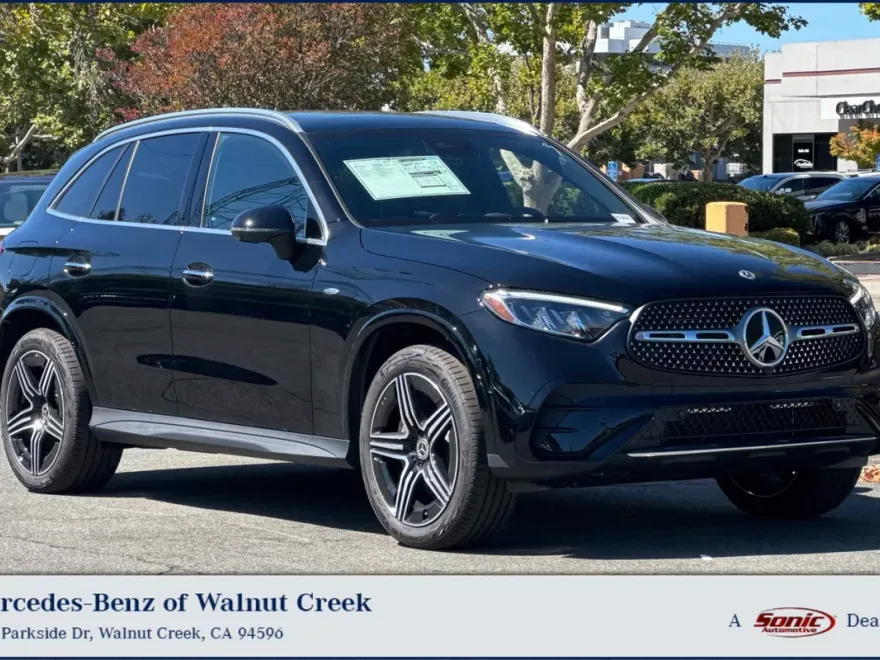 2025 Mercedes Benz GLC 350e 4MATIC photo 1