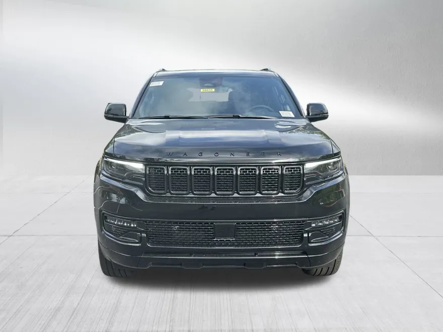 2025 Jeep Wagoneer Carbide photo 2