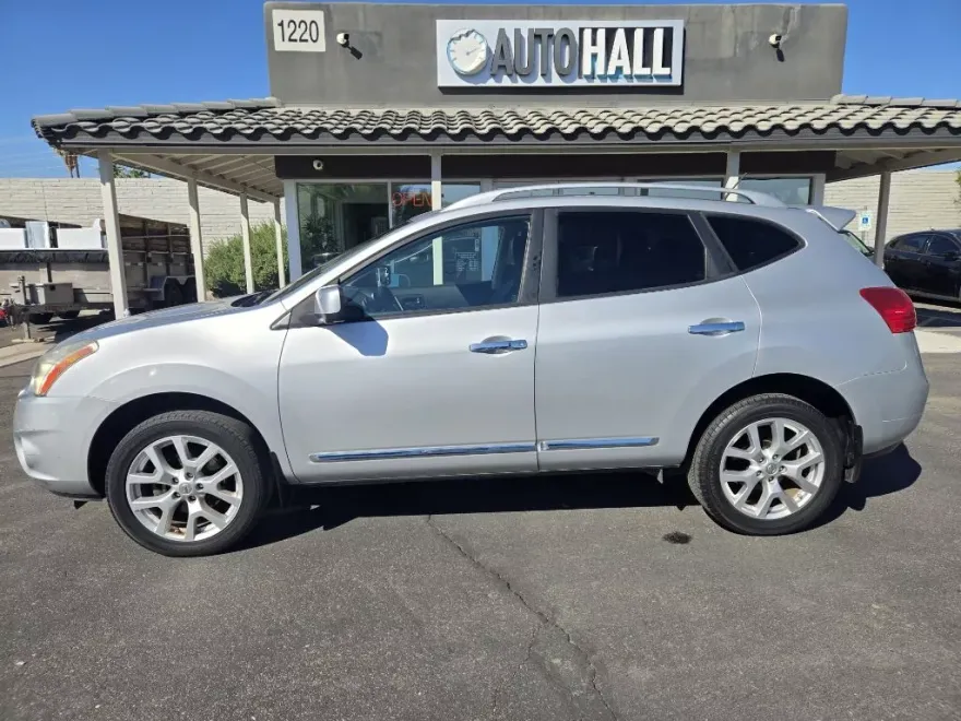 2012 Nissan Rogue SL photo 1