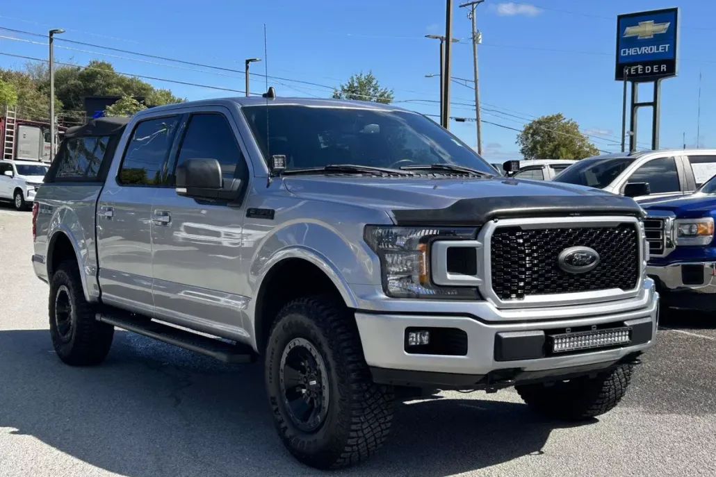 2020 Ford F-150 XLT photo 1