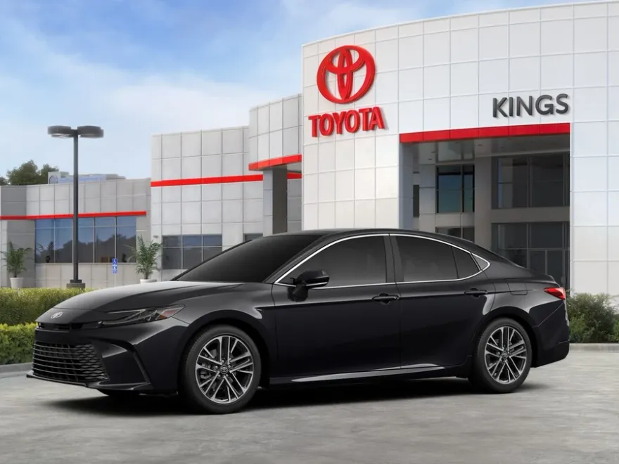 2026 Toyota Camry XLE photo 1