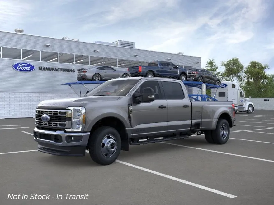 2026 Ford F-350 XLT photo 1