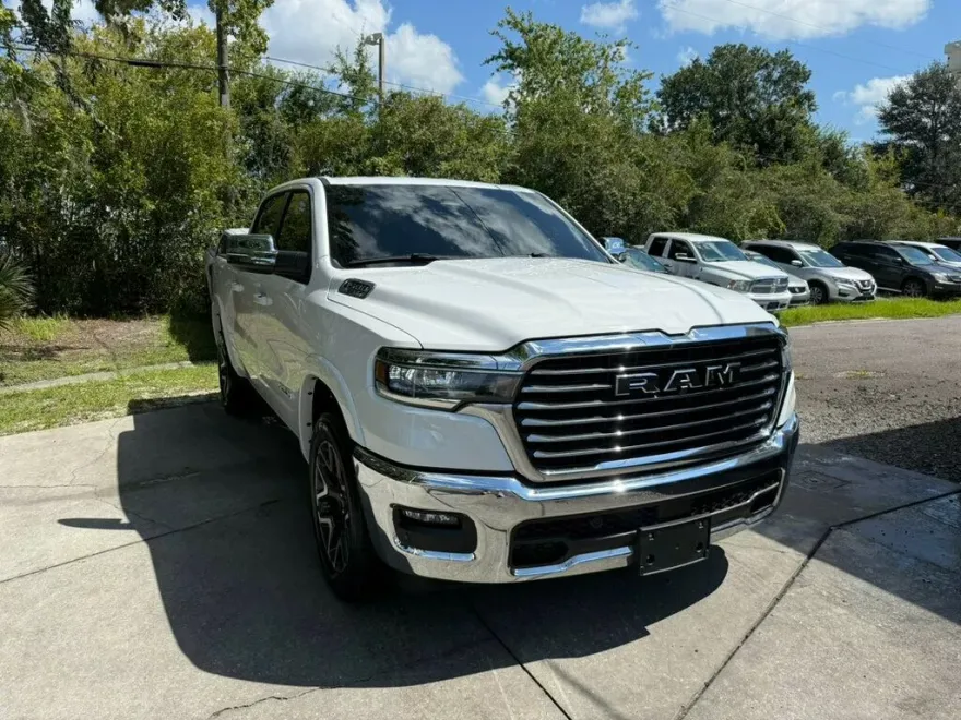 2025 Ram 1500 Laramie photo 1