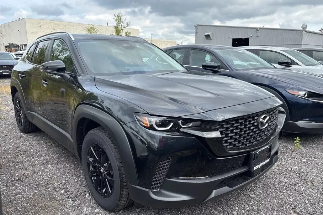 2025 Mazda CX-50 2.5 S Preferred photo 1