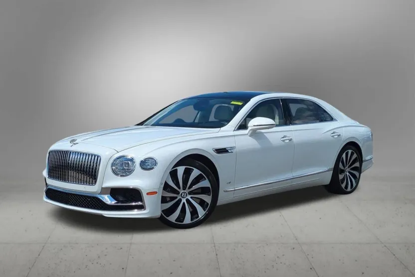2022 Bentley Flying Spur V8 photo 1