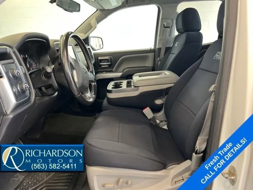 2015 Chevrolet Silverado 1500 LT photo 1
