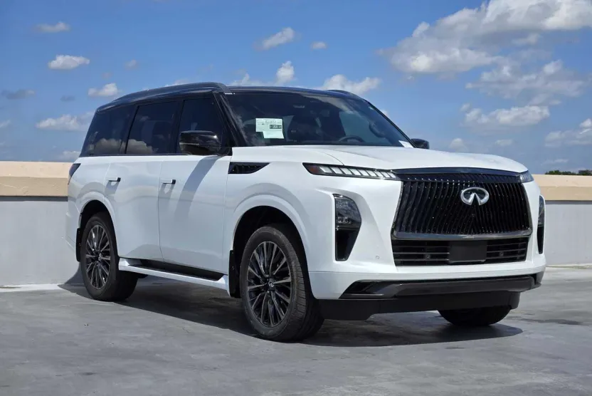 2026 Infiniti QX80 photo 1